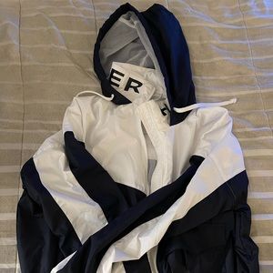 Hollister mesh-lined windbreaker